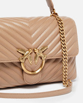 Borsa a mano media Lady Love Bag Puff in nappa chevron - Beige | Pinko