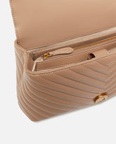 Borsa a mano media Lady Love Bag Puff in nappa chevron - Beige | Pinko