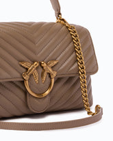 Borsa a mano media Lady Love Bag Puff in nappa chevron - | Pinko
