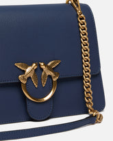 Średnia torebka do ręki Love Bag Top Handle Light z ziarnistej skóry - | Pinko