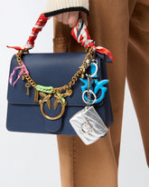 Średnia torebka do ręki Love Bag Top Handle Light z ziarnistej skóry - | Pinko