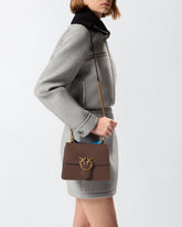 Petit sac à main Mini Love Bag Light à anse supérieure en cuir pleine fleur - | Pinko