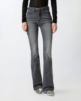 Jeans a zampa in denim grigio - | Pinko