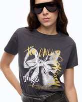 Camiseta estampado lazo «Too Chill To Conform» - | Pinko