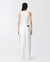 Top podkoszulkowy o ściągaczowym splocie z logo z ptaszkami - | Pinko