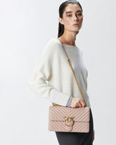 Classic Love Bag One CHEVRON - Różowy | Pinko
