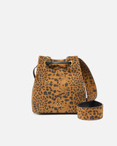 Bolso cubo pequeño con bandolera de ante con estampado de leopardo - | Pinko