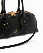 Μικρή δερμάτινη τσάντα χειρός Escape Bag - | Pinko