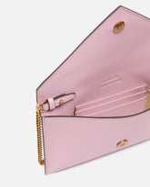 Petite pochette enveloppe en cuir lisse à logo Love Birds - Rose clair | Pinko