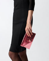 Sobre de piel metalizada con logotipo Love Birds - | Pinko