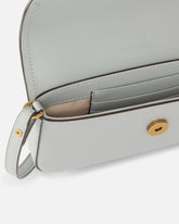 Borsa a spalla media Saddle Flat in pelle - Bianco Crema | Pinko