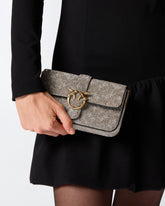 Bolso de hombro Baby Love Bag Slouchy de piel con pedrería - | Pinko