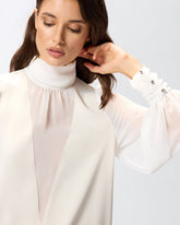 Kurzes Kleid aus Georgette mit hohem Kragen - | Pinko