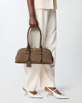 Escape Bag Horizontal large shoulder bag in suede - Beige | Pinko