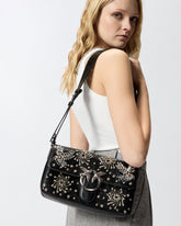 Średnia torba na ramię Love Bag Slouchy z mikrofibry imitującej skórę - | Pinko