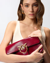 Średnia torebka na ramię Love Bag One Slouchy z międlonej skóry - Czerwony | Pinko