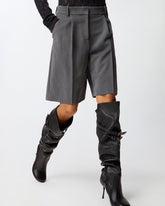 Frescolana Bermuda shorts with tailored pleats - | Pinko