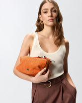Bolso baúl mediano con bandolera de piel estampado cocodrilo - | Pinko