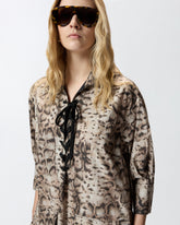 Abito corto con stampa snake e nastri sullo scollo - | Pinko