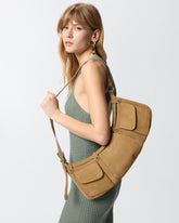 Borsa a spalla grande Pocket Body Bag in suede con tasche - | Pinko