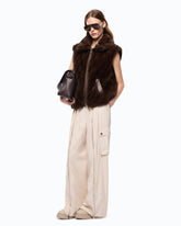 Gilet effetto pelliccia con zip - Marrone | Pinko