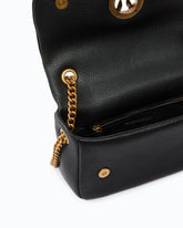 Torebka na długim pasku Mini Love Bag Click Soft Horizontal ze skóry licowej - Czarny | Pinko