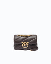 Borsa a tracolla Mini Love Bag Puff in nappa trapuntata con fibbia gioiello - Marrone | Pinko
