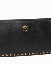 Torebka na ramię Mini Half Moon Horizontal ze skóry new biker z mini ćwiekami - Czarny | Pinko