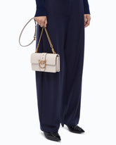 Sac à bandoulière Mini Love Bag One en cuir avec boucle bijou - Blanc | Pinko