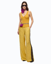 Canotta in misto seta e cashmere con scollo in pizzo - | Pinko