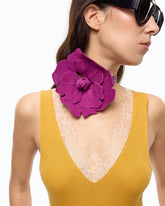 Canotta in misto seta e cashmere con scollo in pizzo - | Pinko