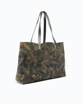 Cabas clouté en daim à imprimé camouflage - Vert militaire | Pinko