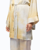Kimono in satin dal colore sfumato con cintura - | Pinko