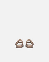 Sandales rembourrées en cuir nappa avec détails métalliques - | Pinko