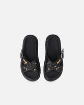 Sandali slide in nappa intrecciata con anelli metallici - | Pinko