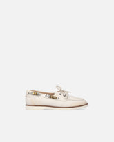 Mocassins en cuir à applications bijou - | Pinko