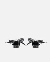 Baleriny typu slingback z nadrukiem pytona i sznurowadłami - | Pinko
