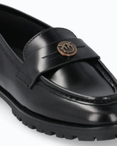 Mocassin en cuir avec logo et semelle crantée - Noir | Pinko