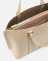 BORSA SHOPPER IN PELLE BOTTALATA CON TRACOLLA -  | Pinko