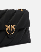 Borsa a tracolla maxi Extra Love Bag Puff in nylon trapuntato -  | Pinko