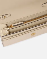 Portafoglio in pelle con tracolla e logo Love Birds -  | Pinko