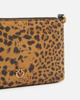 Bustina piccola a tracolla in suede leopardato -  | Pinko