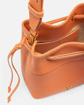 Secchiello a spalla piccolo in pelle -  | Pinko