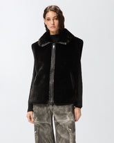 Gilet effetto pelliccia con zip -  | Pinko