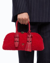 Borsa a mano piccola Escape Bag Horizontal effetto teddy con dettagli in pelle -  | Pinko