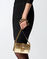 Bolso de hombro baby Love Bag One Slouchy de piel laminada -  | Pinko