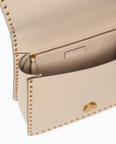 Δερμάτινη τσάντα χειρός μεσαίου μεγέθους Love Bag One Top Handle Light με μικρά τρουκς -  | Pinko