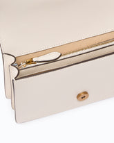 Borsa a tracolla Mini Love Bag One in pelle con fibbia gioiello - Bianco | Pinko