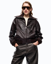 Bomber in pelle con collo risvoltabile