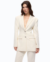 Giacca slim con spalle imbottite